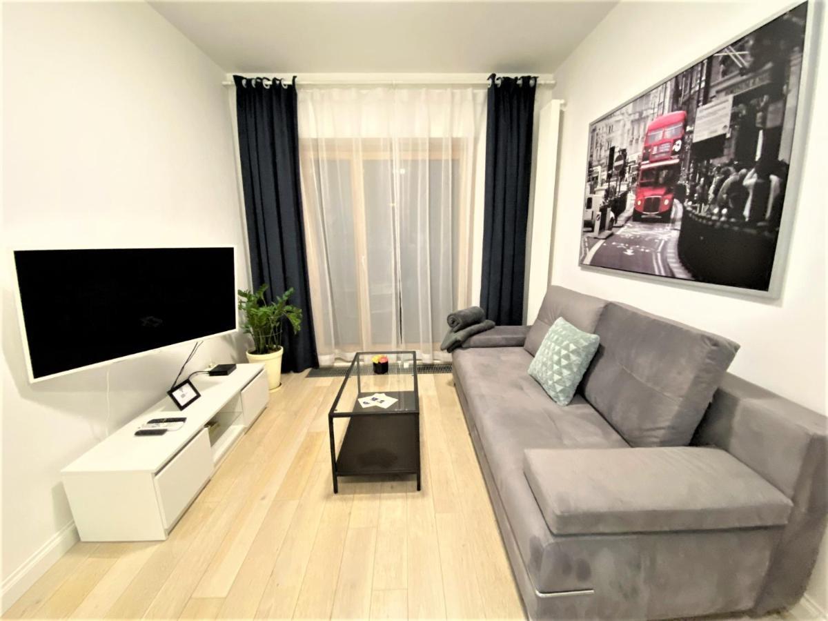 Exclusive 2Br! Apartment In Center +Netflix +Gym Warsawa Bagian luar foto