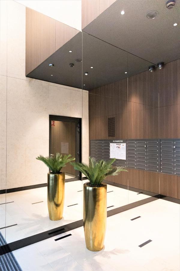 Exclusive 2Br! Apartment In Center +Netflix +Gym Warsawa Bagian luar foto